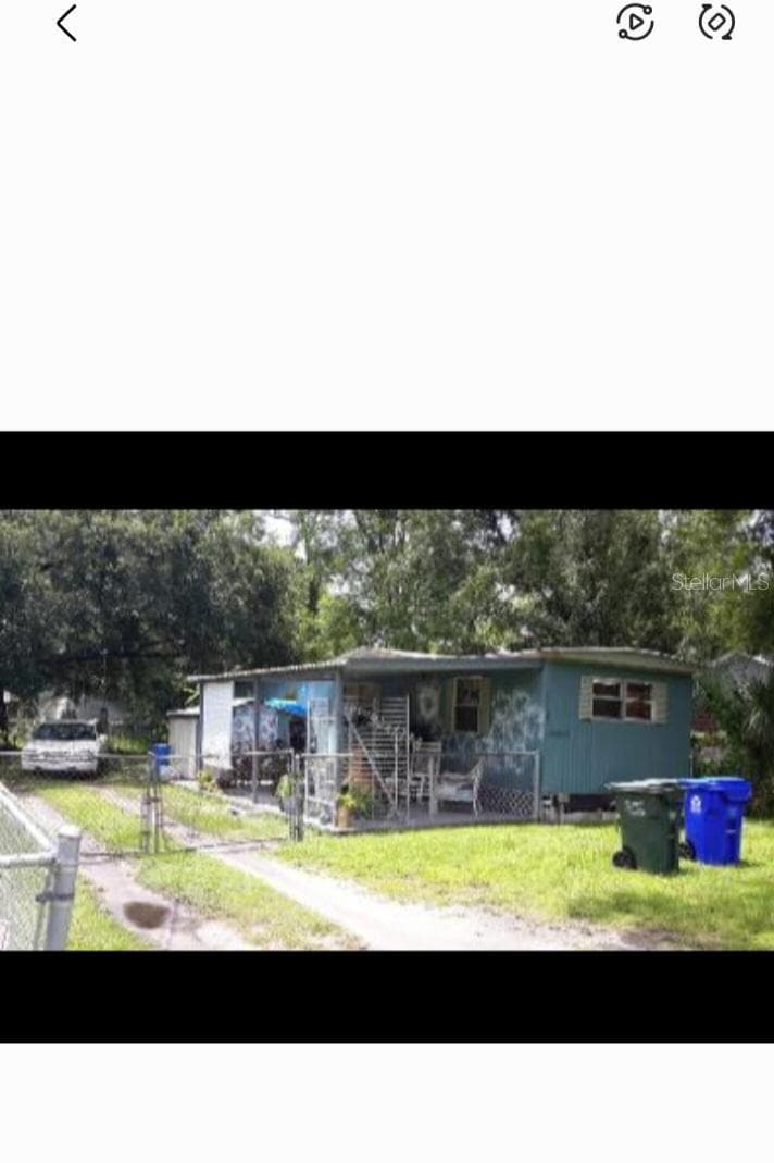 Mobile Home at 1402 W PATTERSON ST, LAKELAND, photo 2 of 3