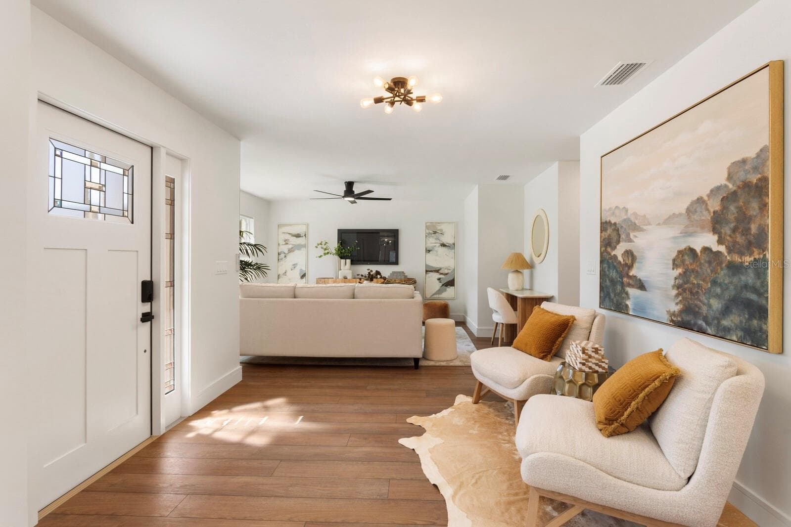 Luxury waterproof flooring in all wet aress. - 3123 W LA SALLE ST, TAMPA