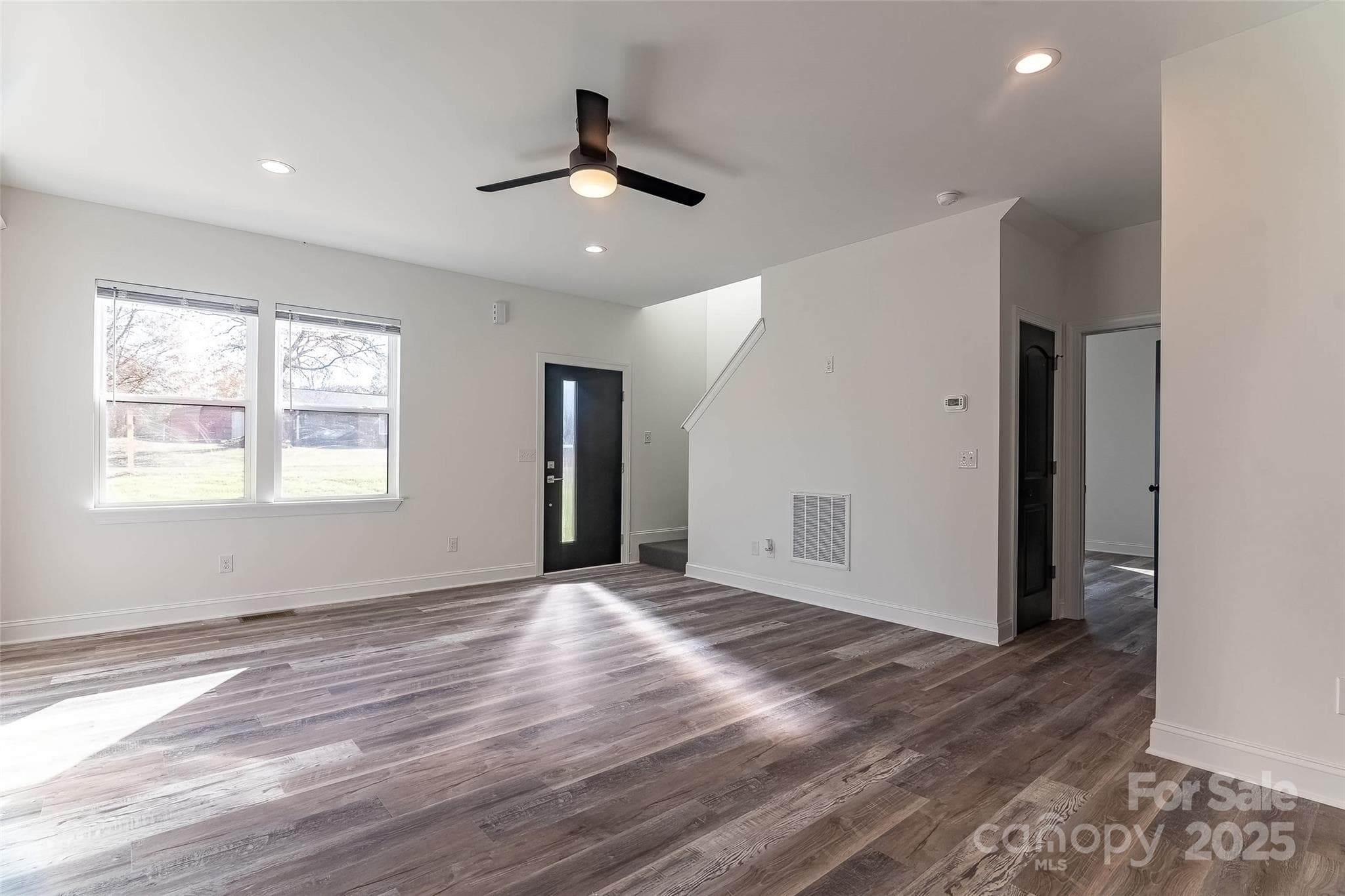 Single Family Residence at 3024 Poplar Circle, Shelby, photo 9 of 39