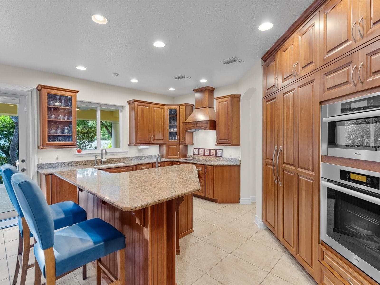 Single Family Residence at 110 OCEAN WAY DR, PONCE INLET, photo 27 of 97