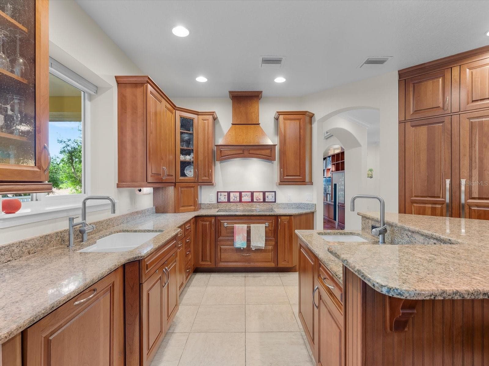Single Family Residence at 110 OCEAN WAY DR, PONCE INLET, photo 22 of 97
