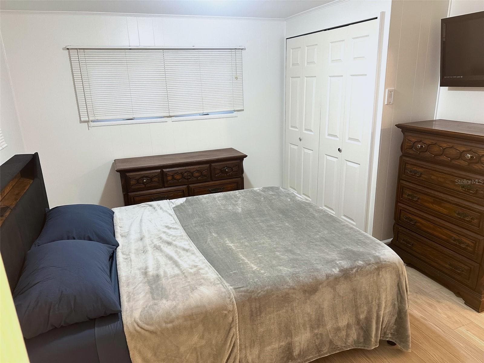Mobile Home at 2000 E BAY DR #83, LARGO, photo 11 of 15