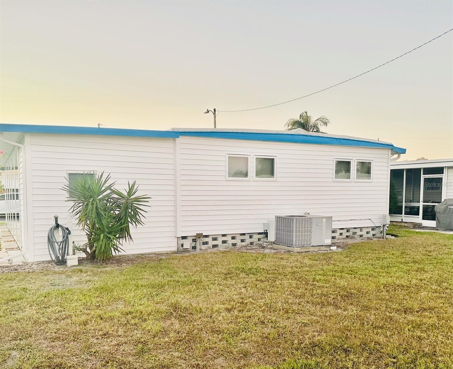 Mobile Home at 2000 E BAY DR #83, LARGO, photo 13 of 15