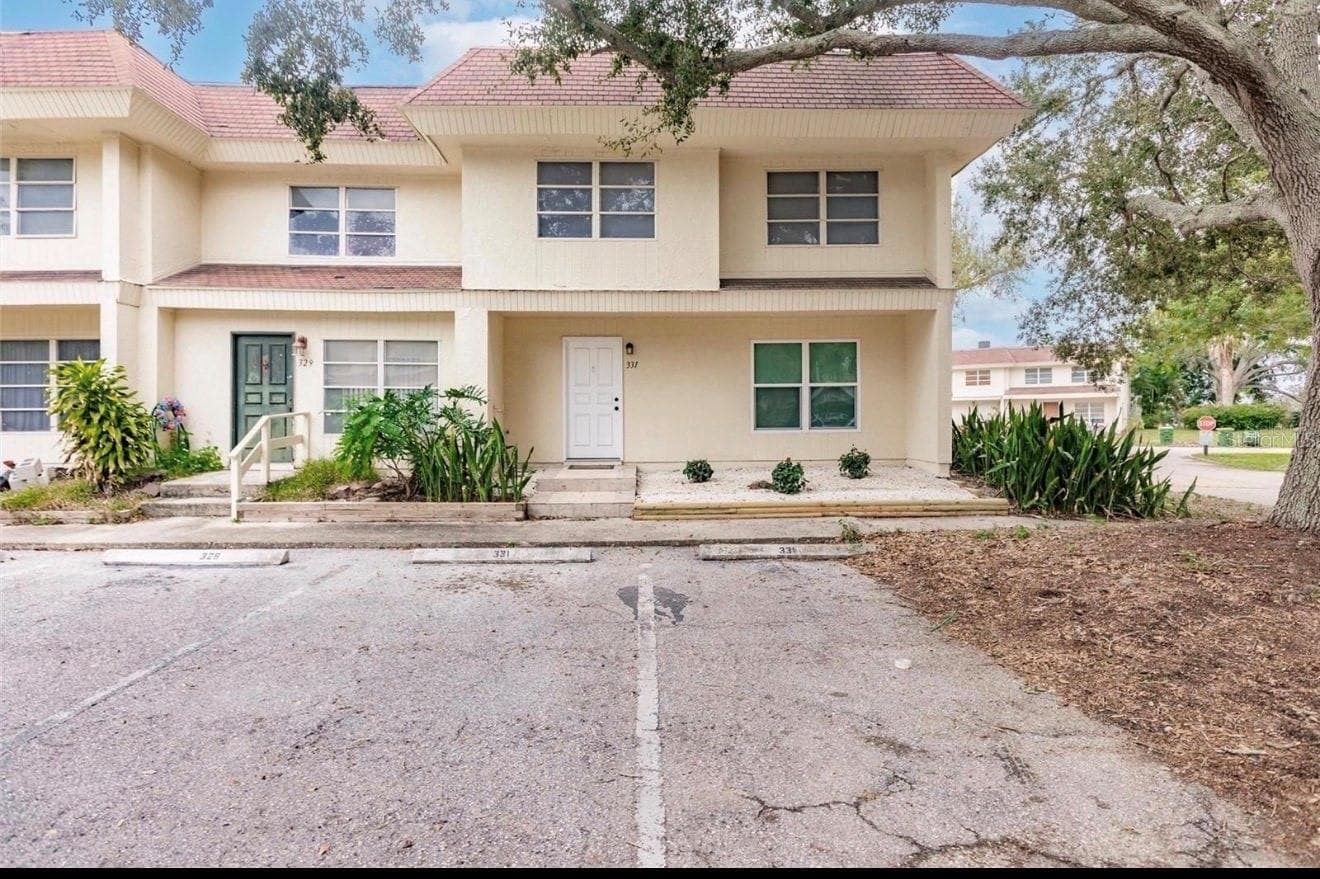 331 AMHERST AVE #56