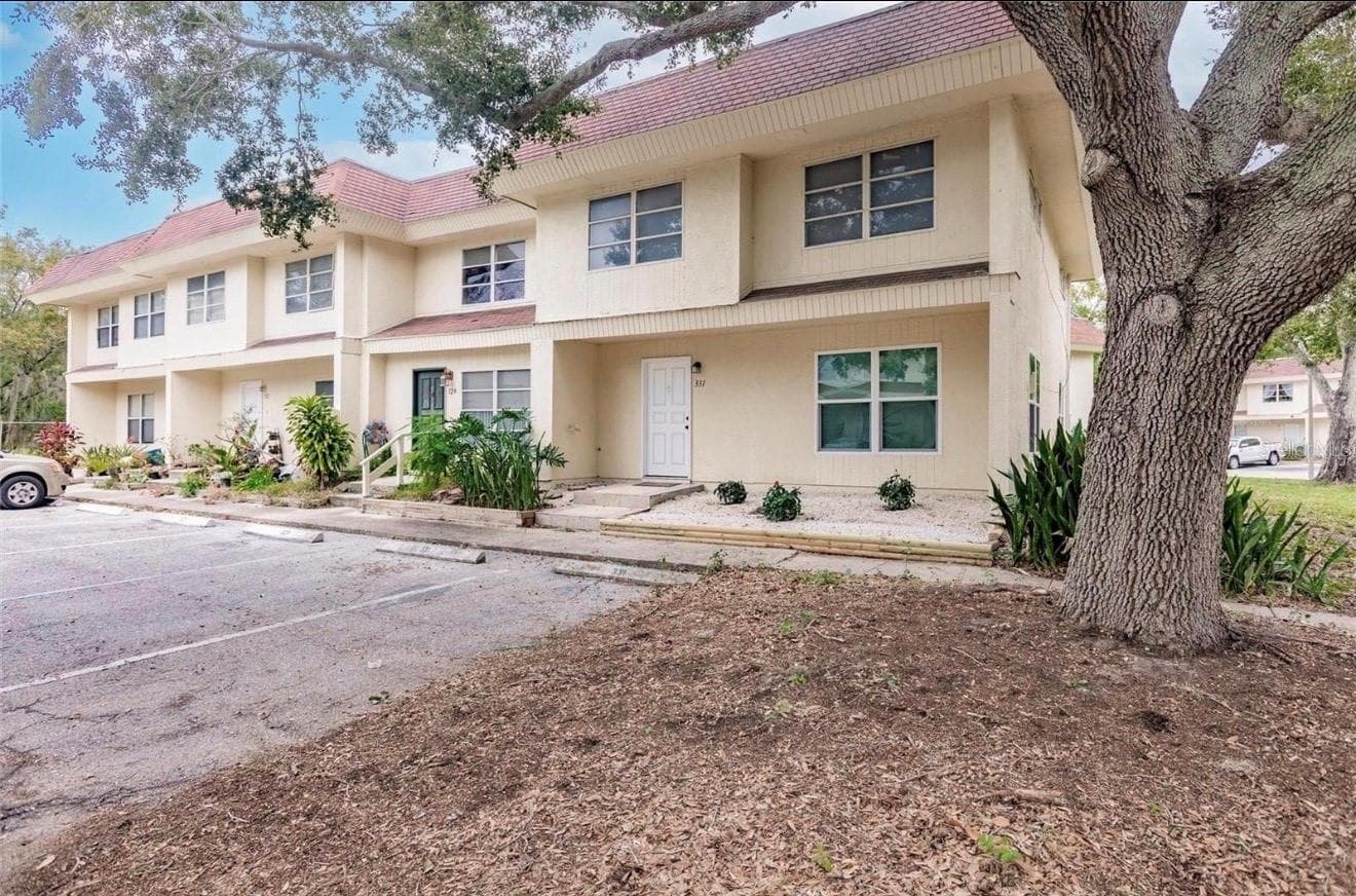 Condominium at 331 AMHERST AVE #56, SARASOTA, photo 2 of 19