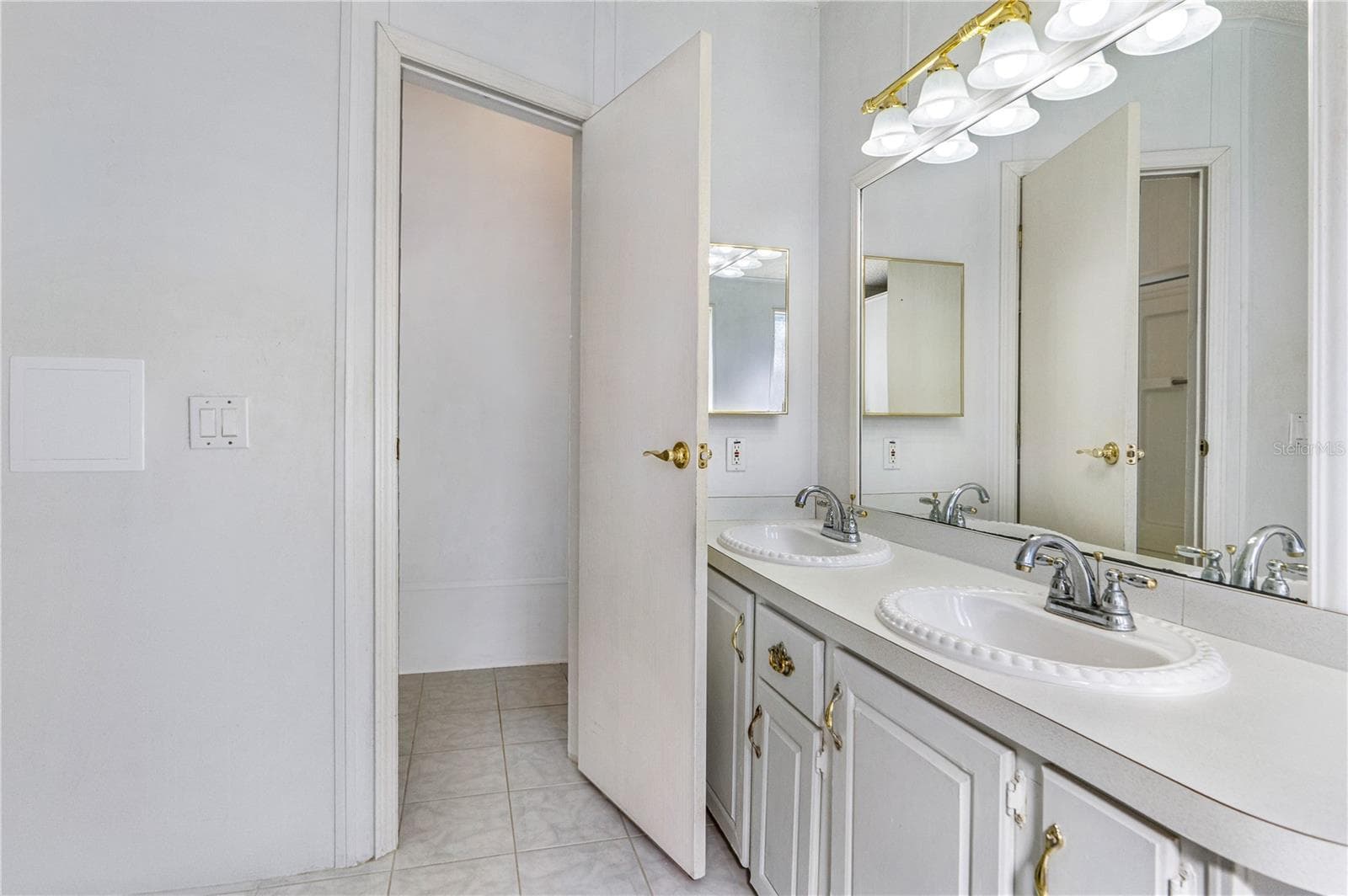 Manufactured Home at 509 STARBOARD AVE, EDGEWATER, photo 26 of 59