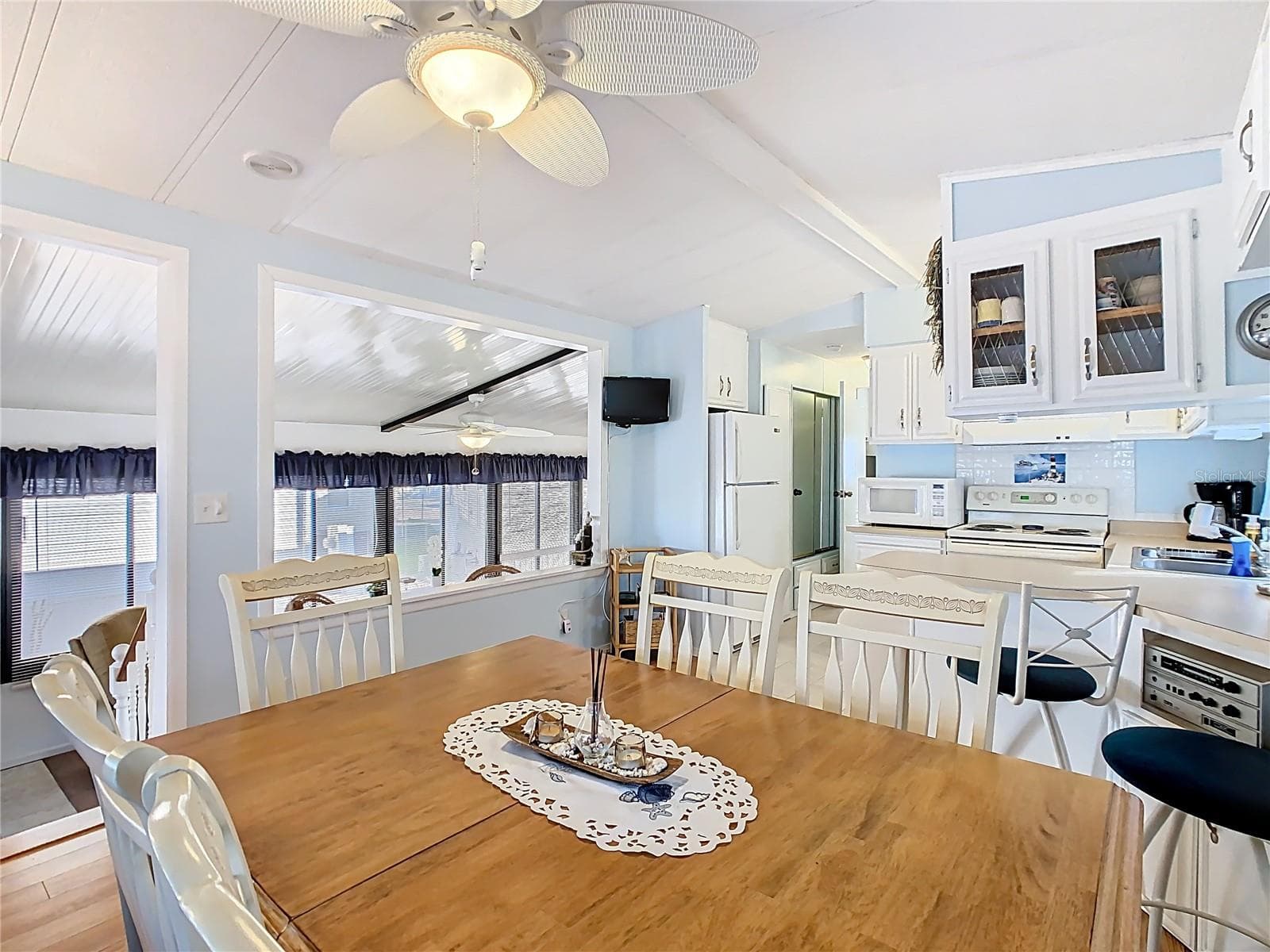 Kitchen - 9000 US HWY 192 #293, CLERMONT