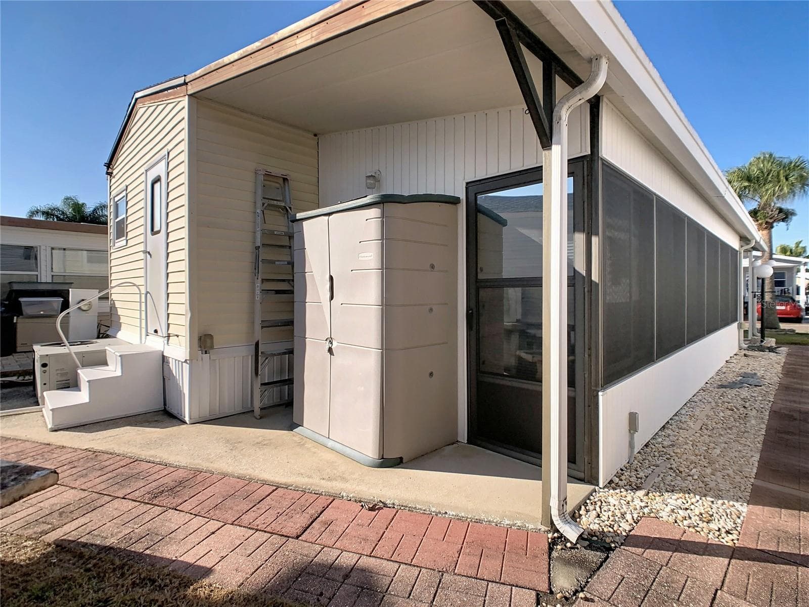 Rear of home w/shed - 9000 US HWY 192 #293, CLERMONT