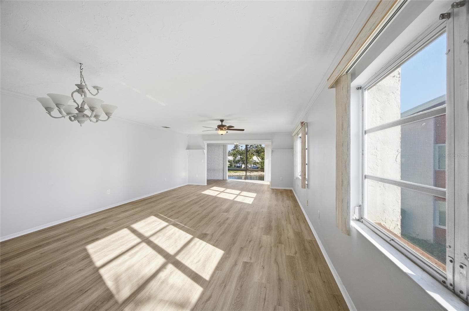 Condominium at 4859 INDEPENDENCE DR, BRADENTON, photo 10 of 33