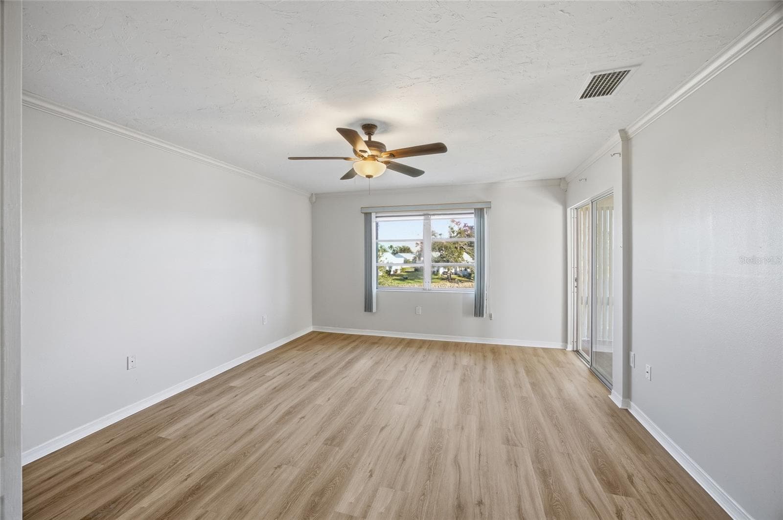 Condominium at 4859 INDEPENDENCE DR, BRADENTON, photo 16 of 33
