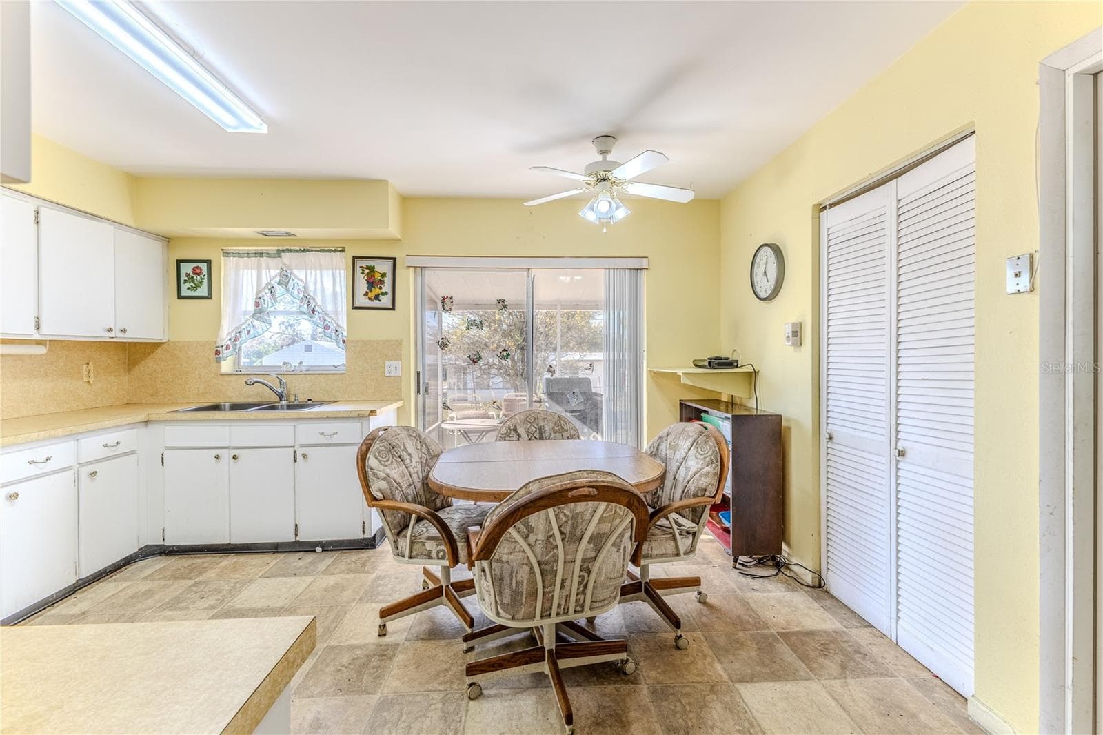 Single Family Residence at 6352 SPRING HILL DR, SPRING HILL, photo 14 of 35
