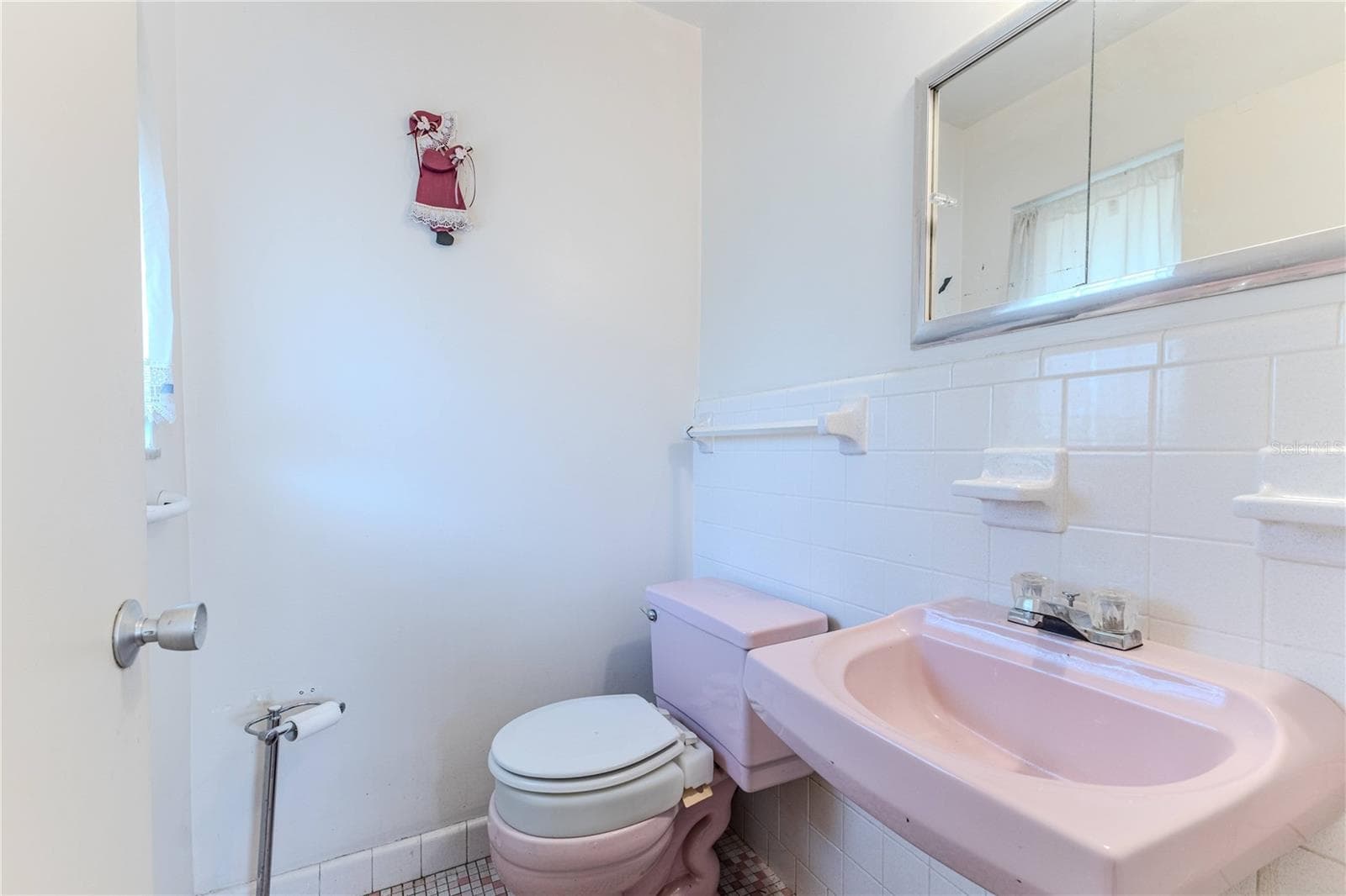 Single Family Residence at 6352 SPRING HILL DR, SPRING HILL, photo 23 of 35
