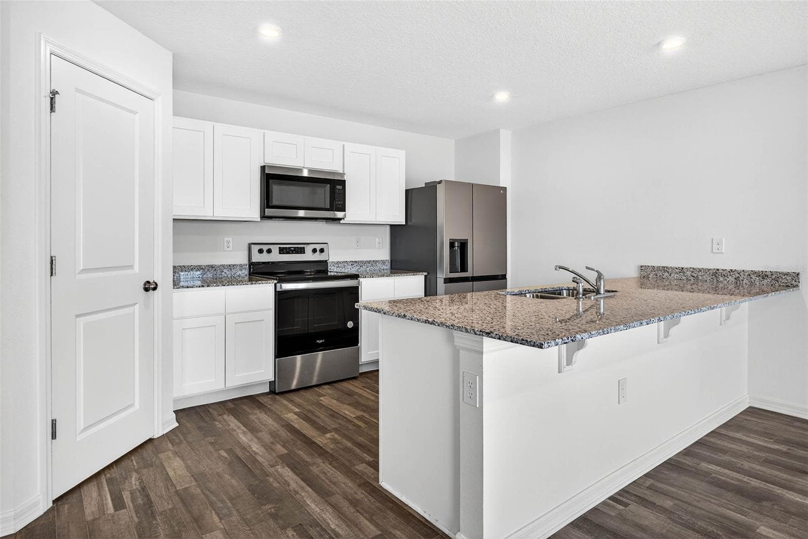 Single Family Residence at 1753 EAGLE HAMMOCK BLVD, EAGLE LAKE, photo 17 of 58