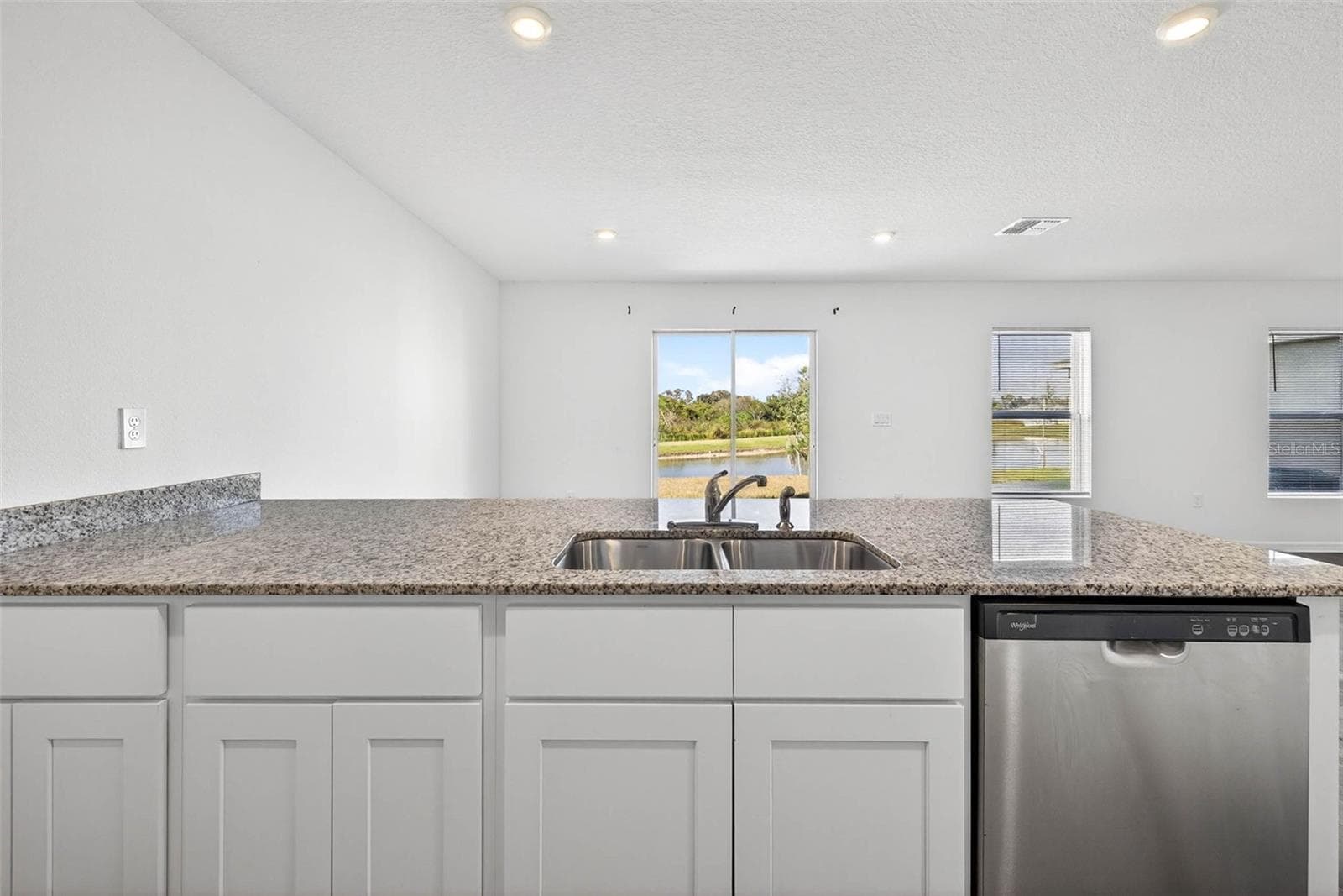 Single Family Residence at 1753 EAGLE HAMMOCK BLVD, EAGLE LAKE, photo 20 of 58