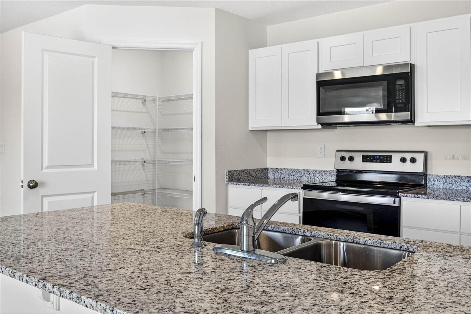 Single Family Residence at 1753 EAGLE HAMMOCK BLVD, EAGLE LAKE, photo 22 of 58