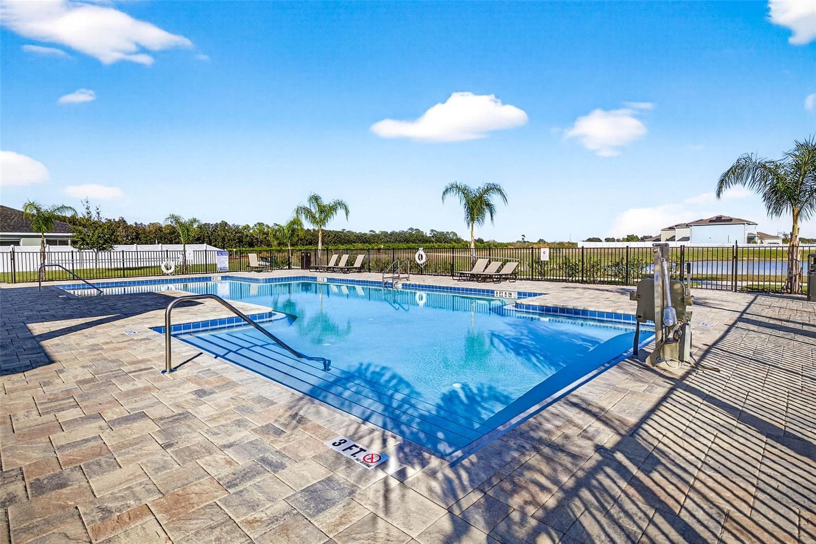 Community Pool - 1753 EAGLE HAMMOCK BLVD, EAGLE LAKE