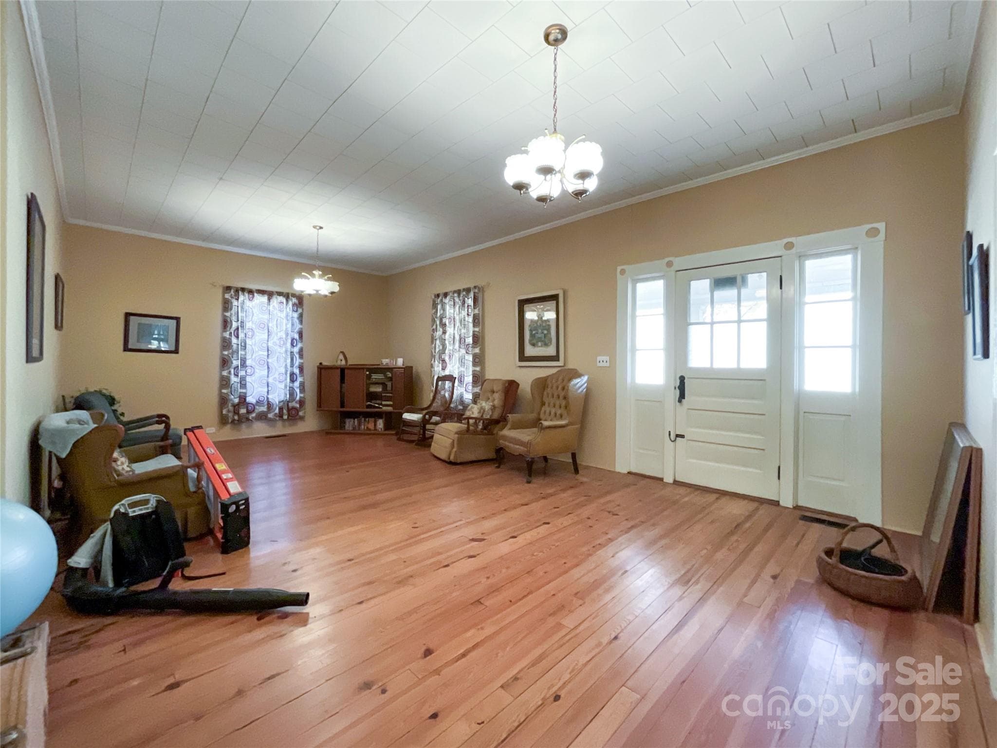 Single Family Residence at 6993 Charlotte Highway, Lancaster, photo 5 of 41