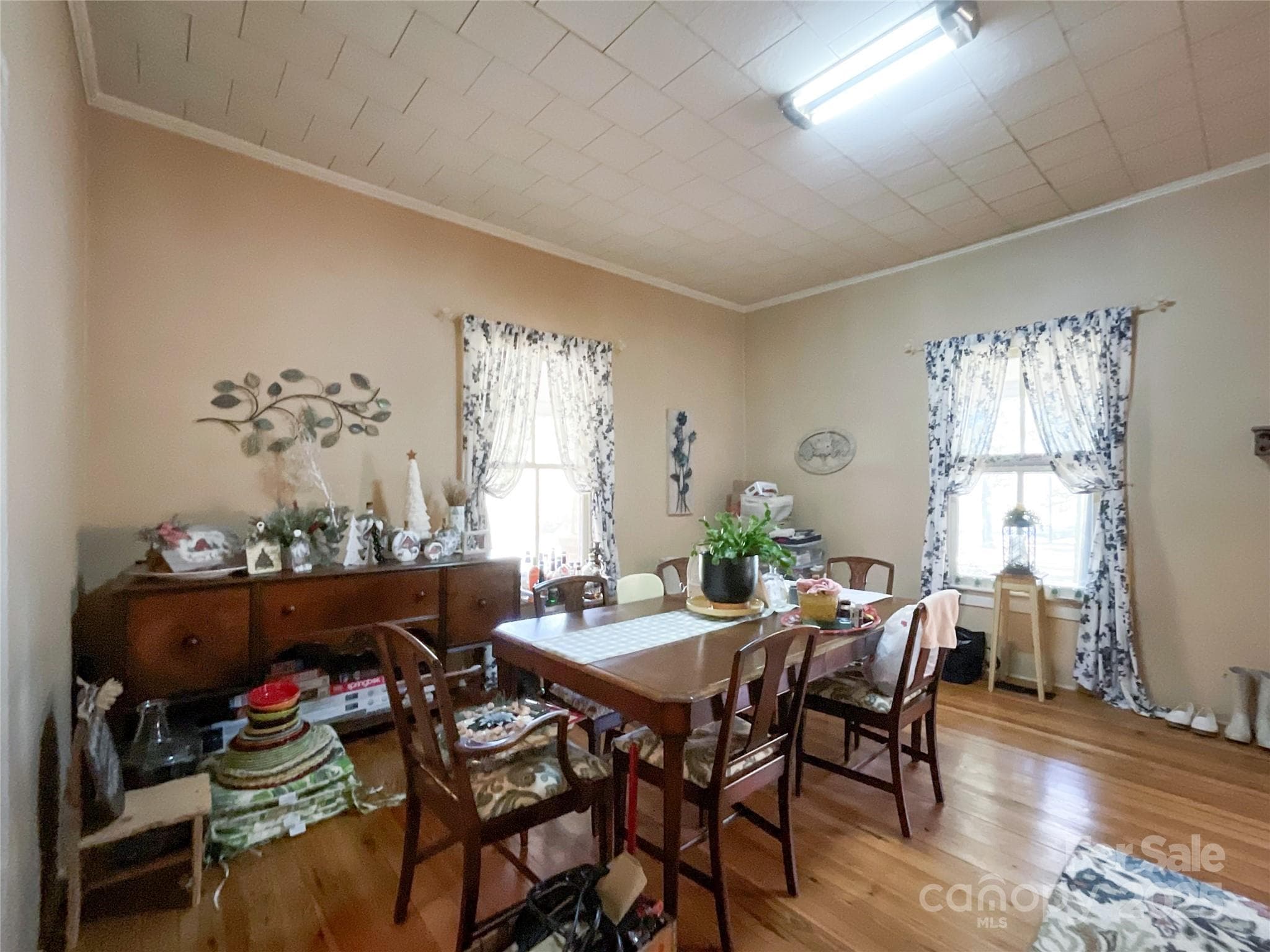 Single Family Residence at 6993 Charlotte Highway, Lancaster, photo 8 of 41