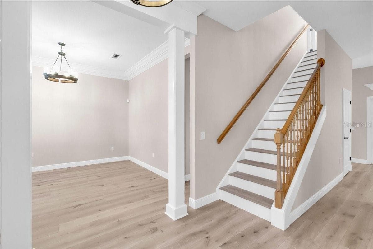 Step in to this newly remodeled Capetown home - 2306 64TH ST W, BRADENTON