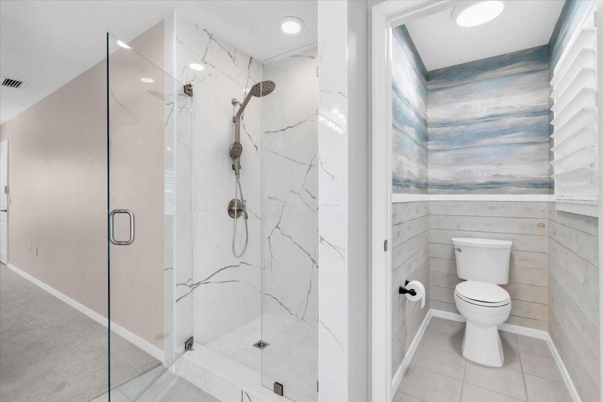 Master bath shower and water closet - 2306 64TH ST W, BRADENTON