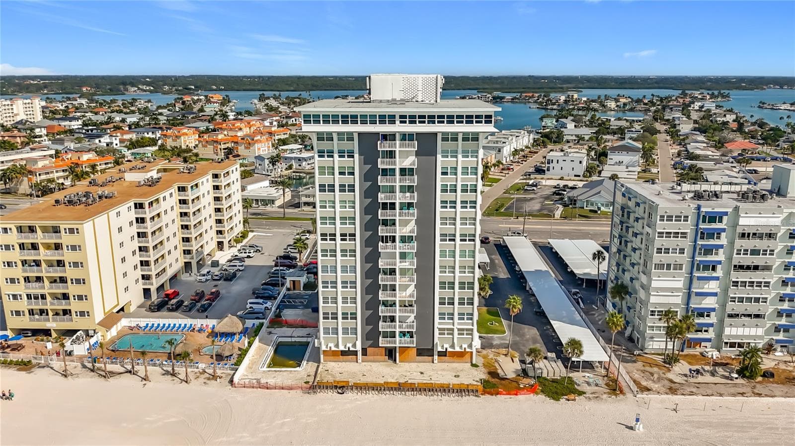 17408 GULF BLVD #1302