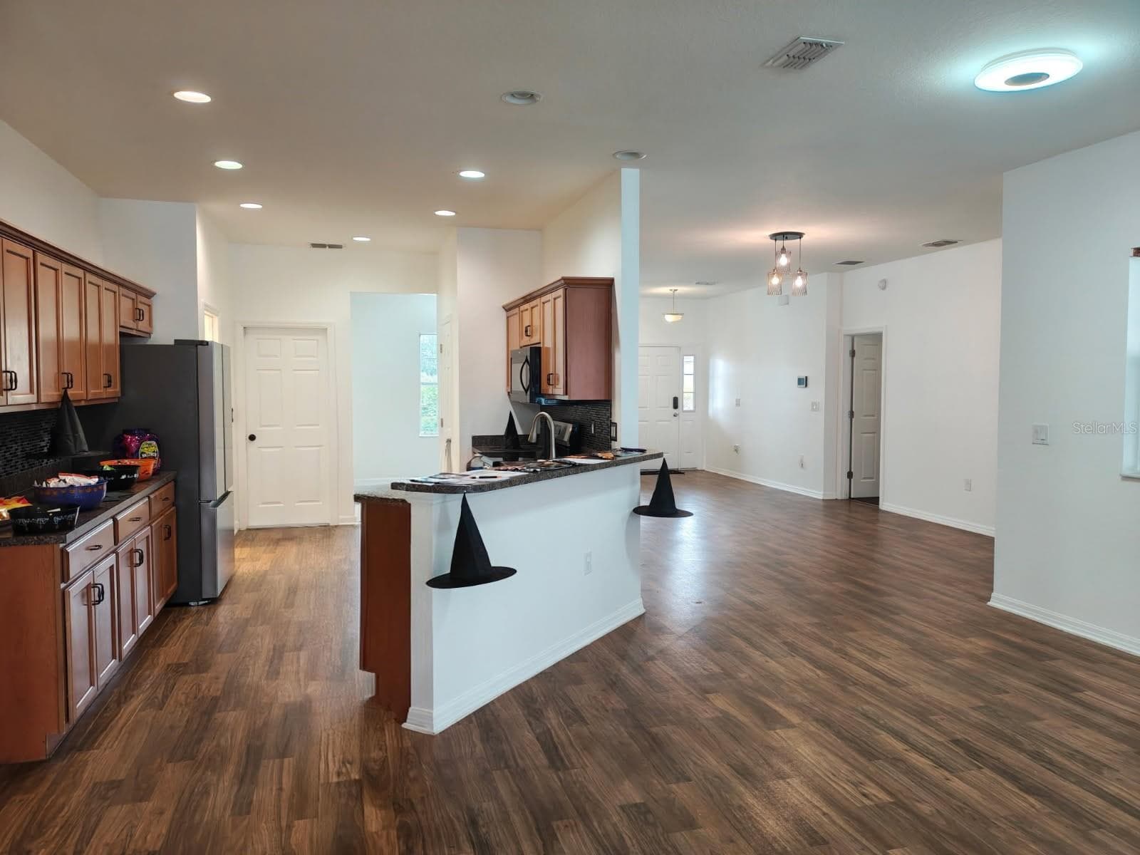 Single Family Residence at 1561 SHOREWOOD DR, AUBURNDALE, photo 10 of 20