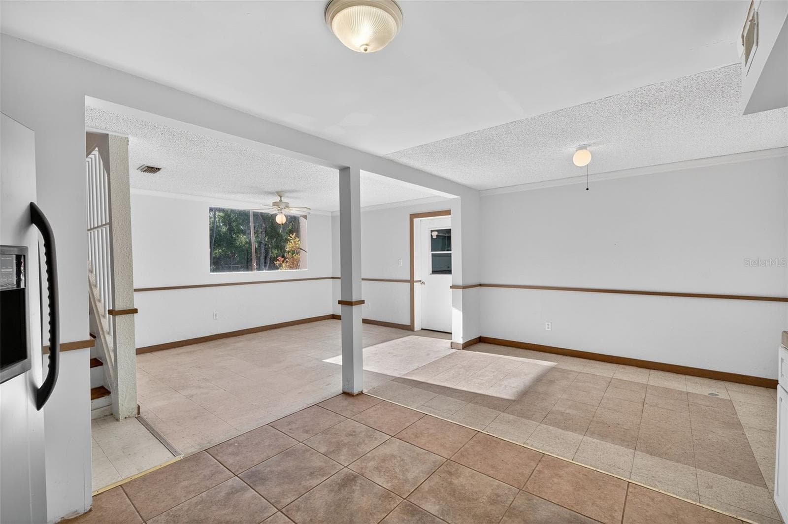 Single Family Residence at 6345 LOST TRL, HOLIDAY, photo 27 of 83