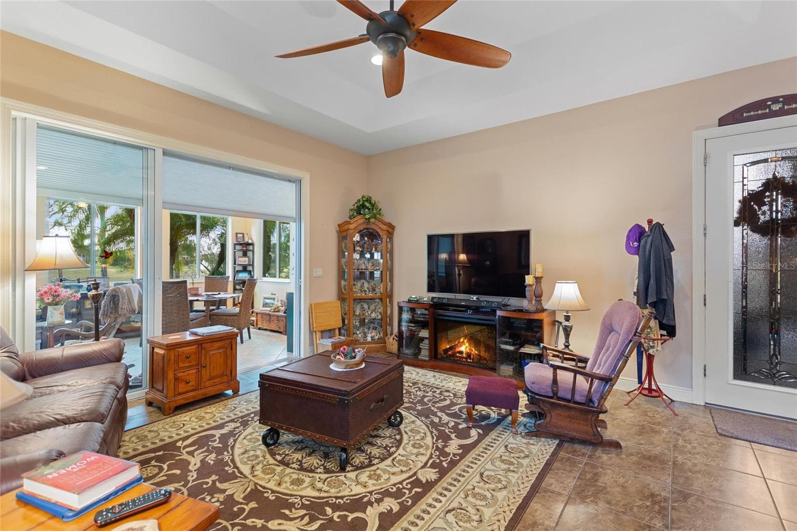 living room looking into the Lanai - 548 NARROW POND RD, POLK CITY