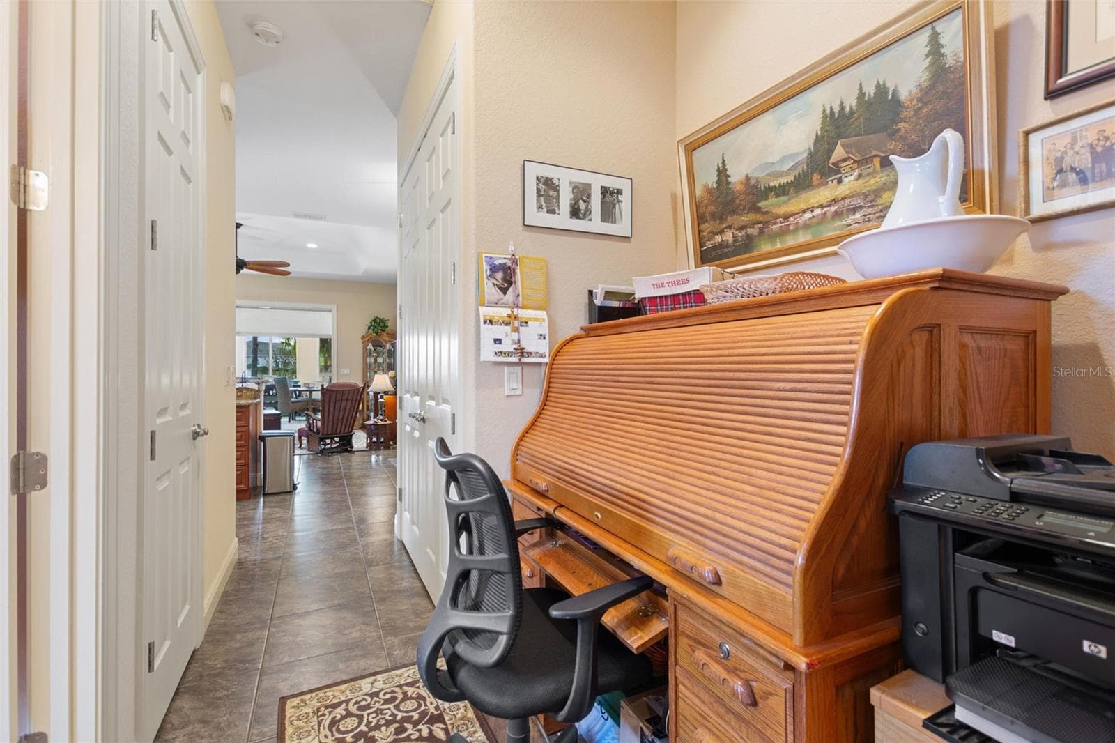 Plenty of room for a desk across from the bathroom - 548 NARROW POND RD, POLK CITY