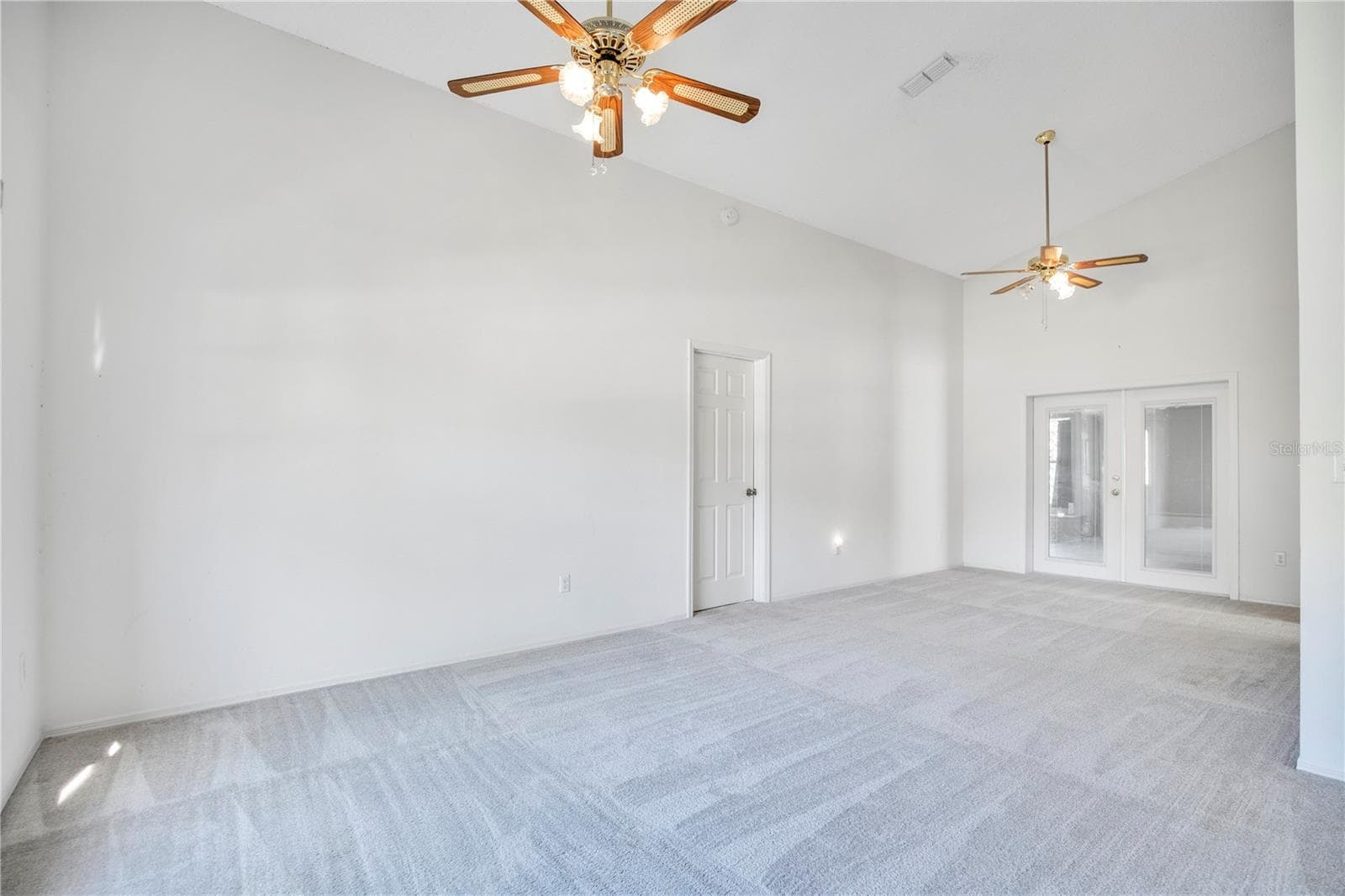 Single Family Residence at 6019 LONG PEAK DR, ORLANDO, photo 8 of 31