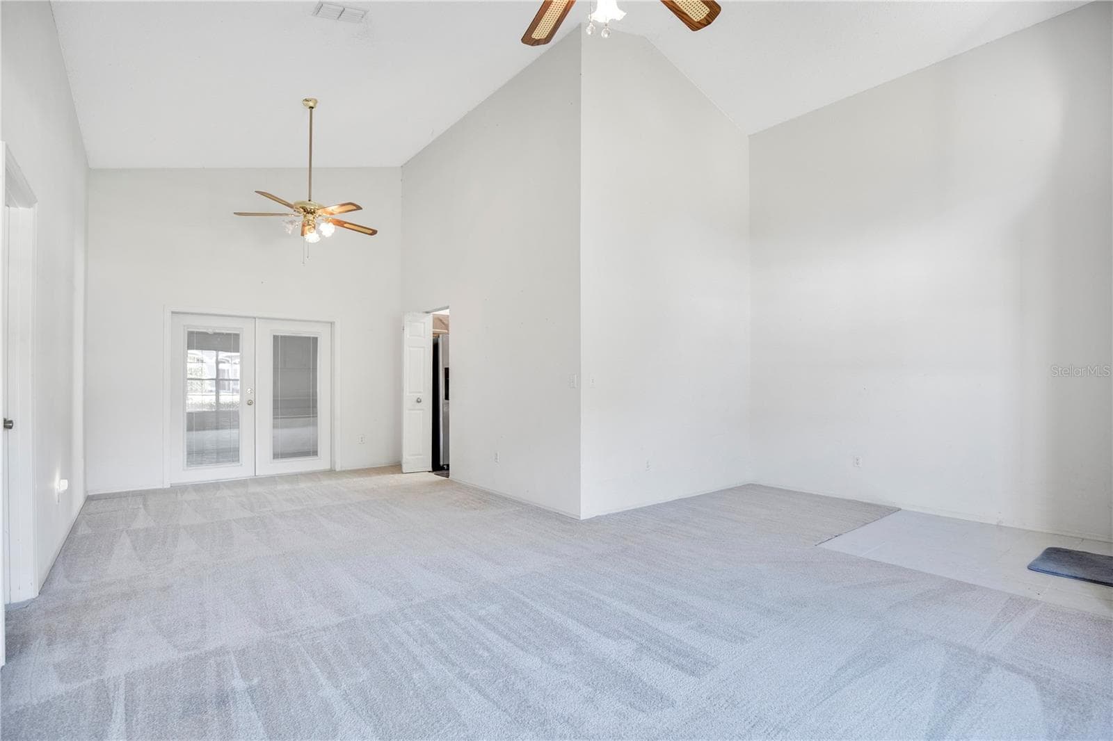 Single Family Residence at 6019 LONG PEAK DR, ORLANDO, photo 9 of 31
