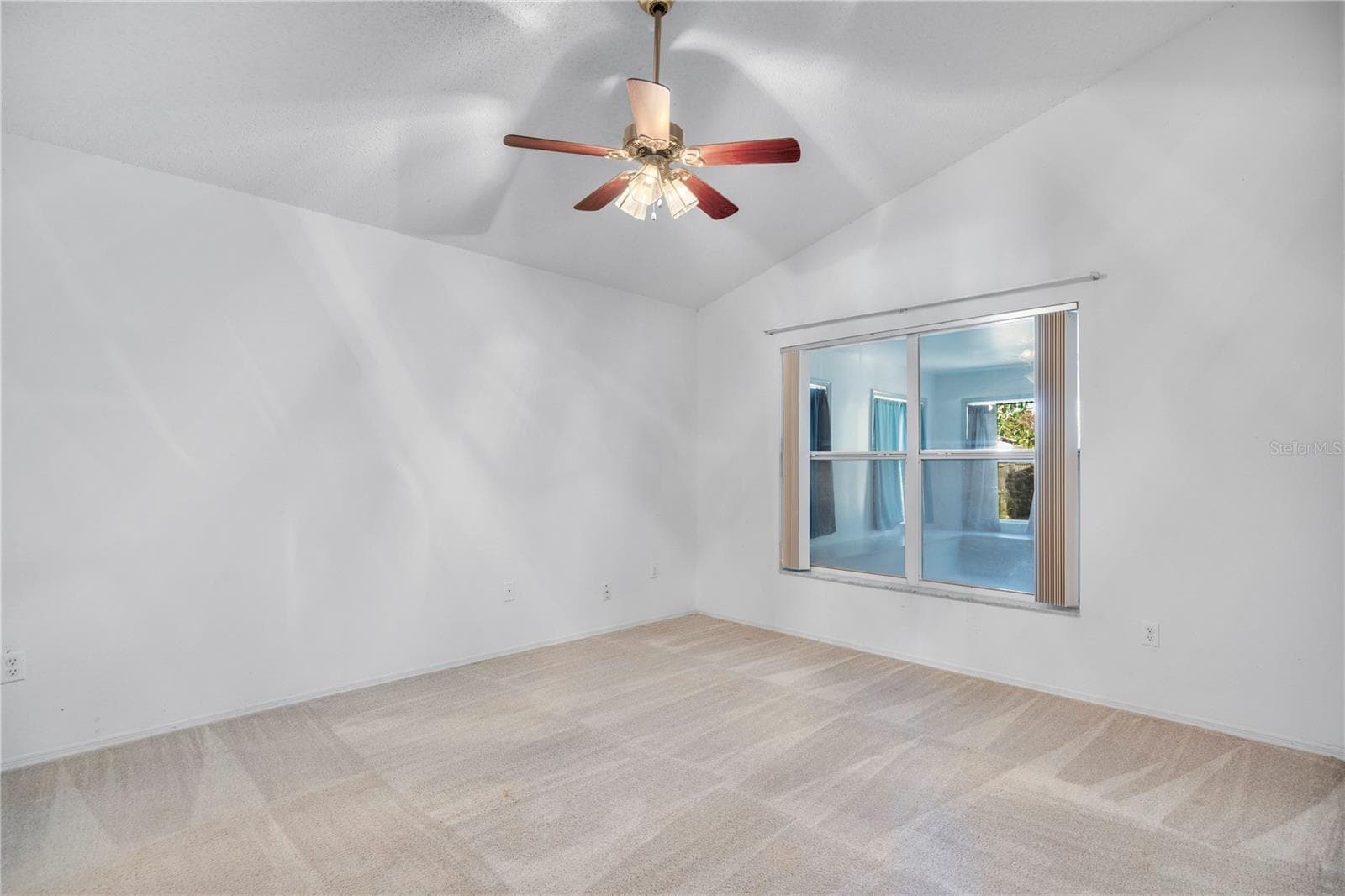 Single Family Residence at 6019 LONG PEAK DR, ORLANDO, photo 14 of 31