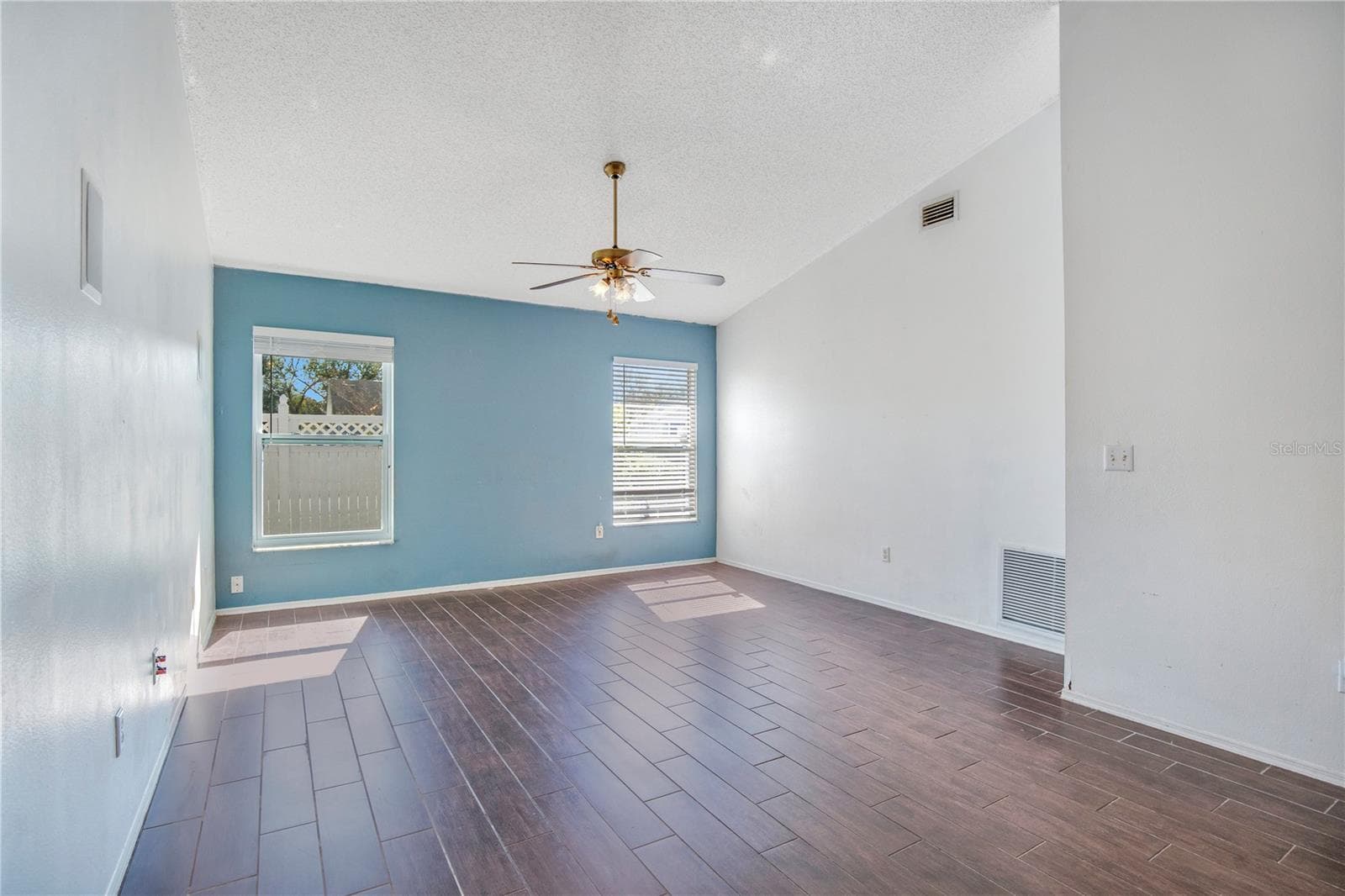 Single Family Residence at 6019 LONG PEAK DR, ORLANDO, photo 17 of 31