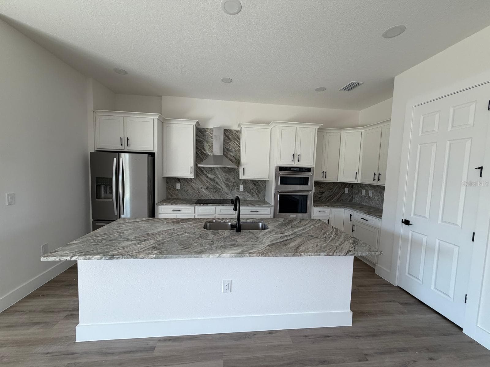 Single Family Residence at 13 LATEEN SAIL DR, PLACIDA, photo 5 of 28