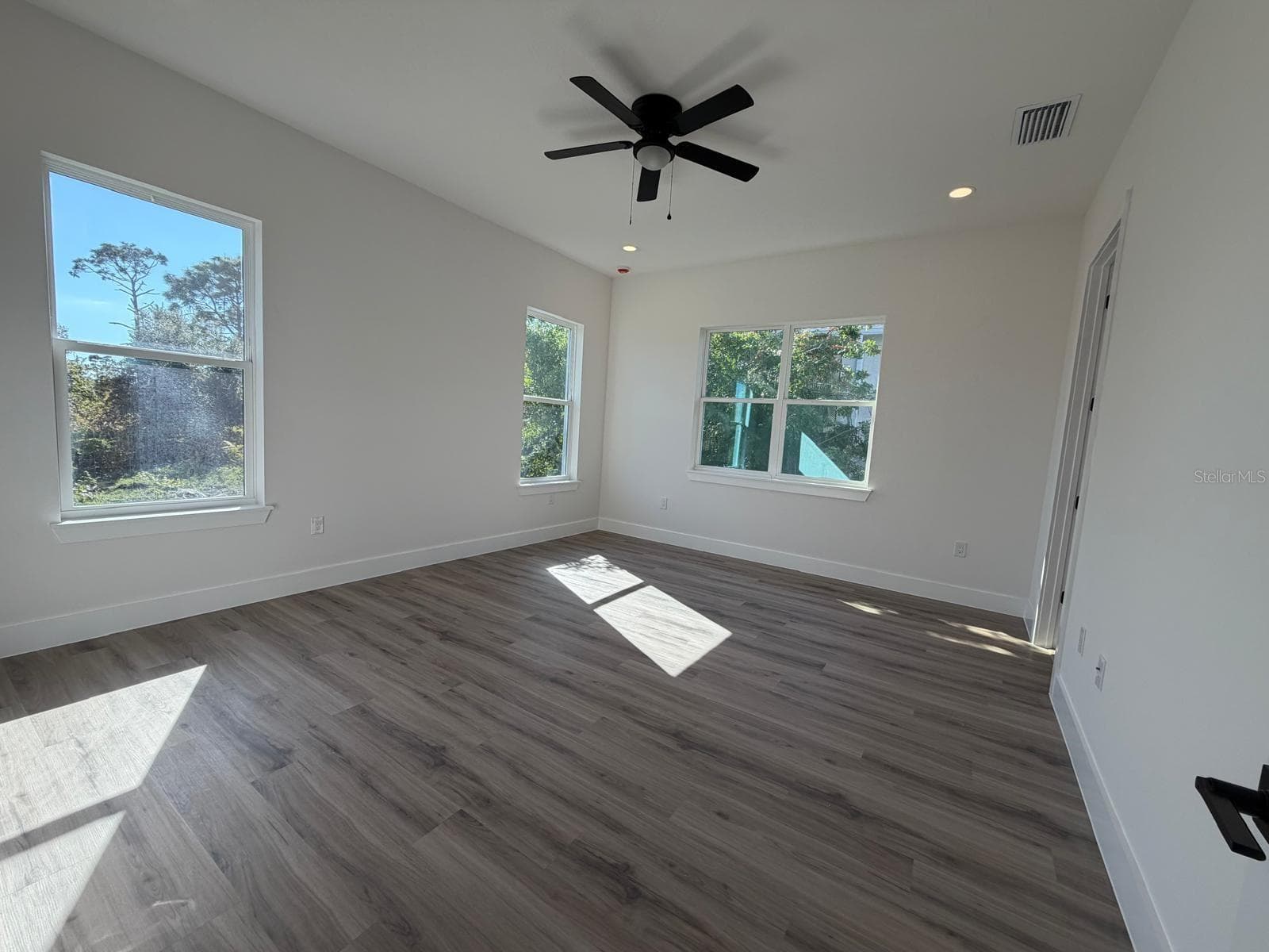 Single Family Residence at 13 LATEEN SAIL DR, PLACIDA, photo 12 of 28