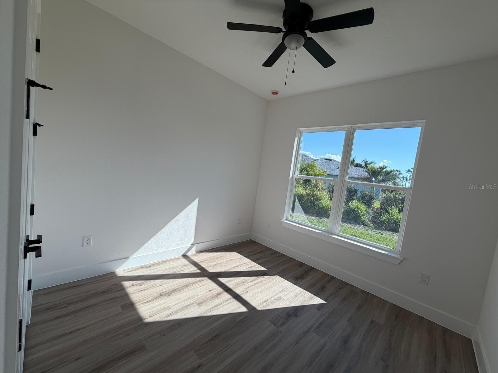 Single Family Residence at 13 LATEEN SAIL DR, PLACIDA, photo 18 of 28