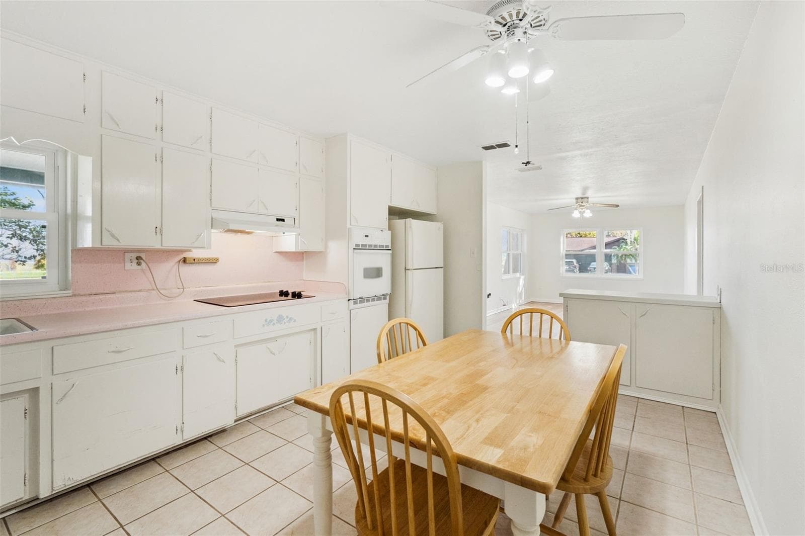 Single Family Residence at 1801 LAKESHORE BLVD, ST CLOUD, photo 6 of 76
