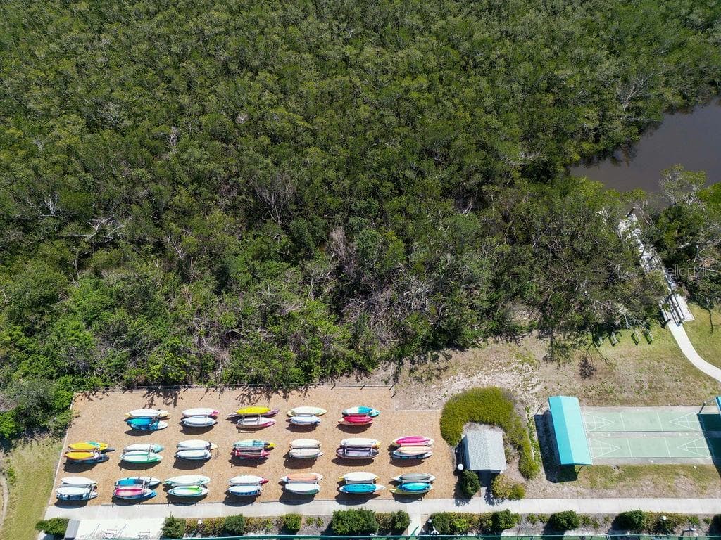 Condominium at 983 SANDPIPER CIR, BRADENTON, photo 47 of 54