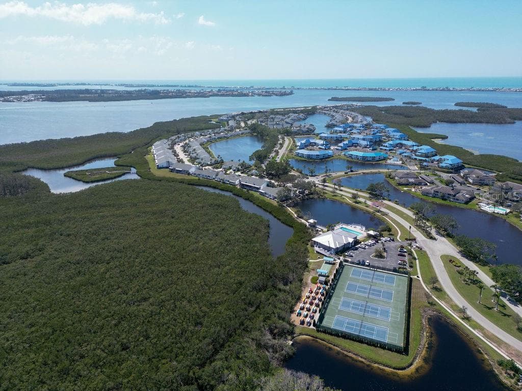 Condominium at 983 SANDPIPER CIR, BRADENTON, photo 54 of 54