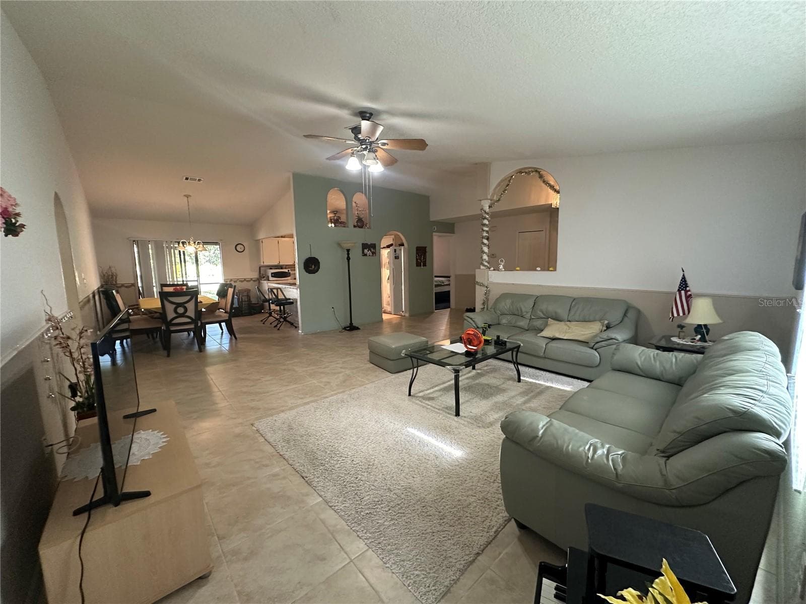 Single Family Residence at 746 MADERIA CT, KISSIMMEE, photo 13 of 32