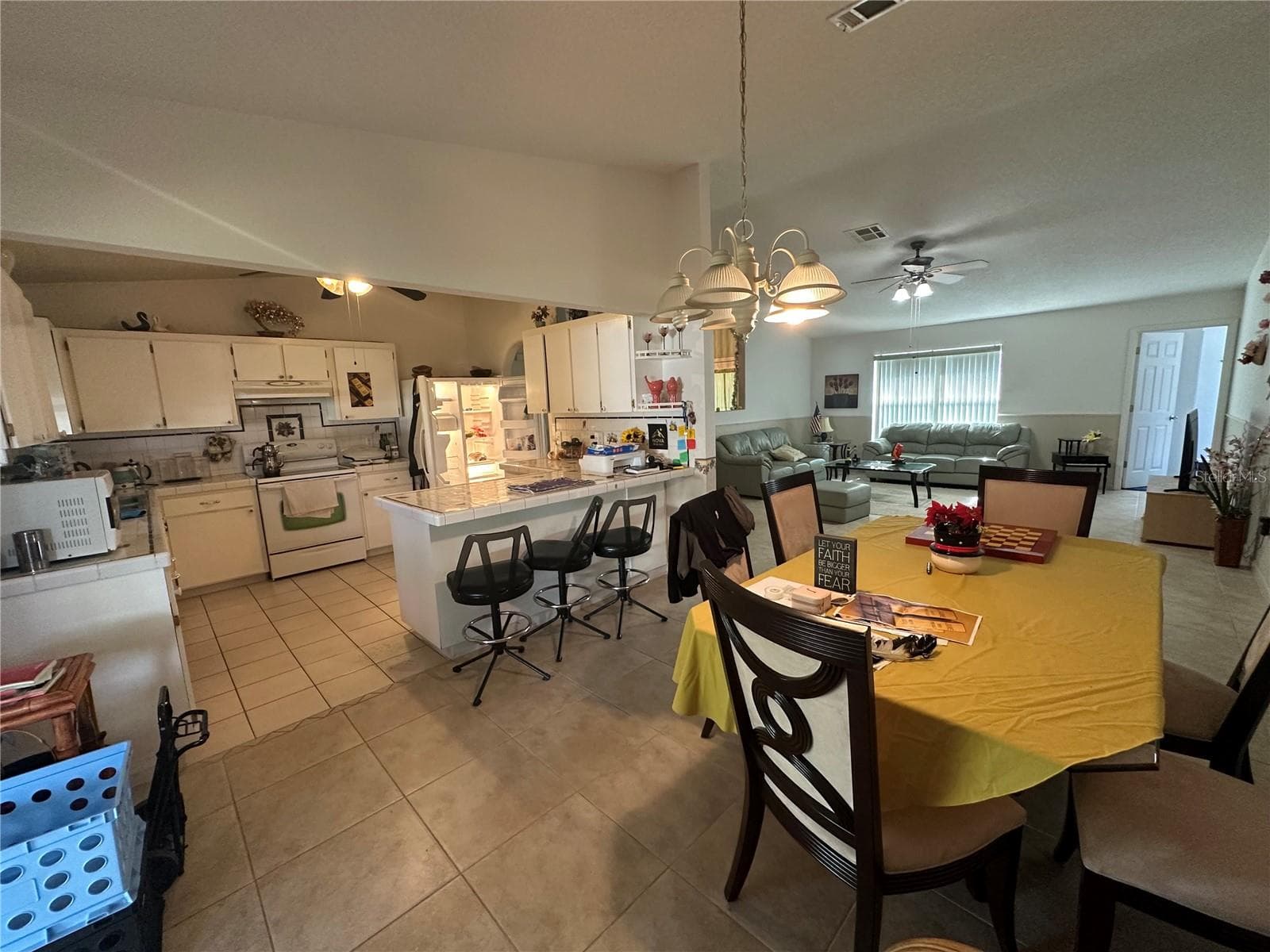 Single Family Residence at 746 MADERIA CT, KISSIMMEE, photo 17 of 32