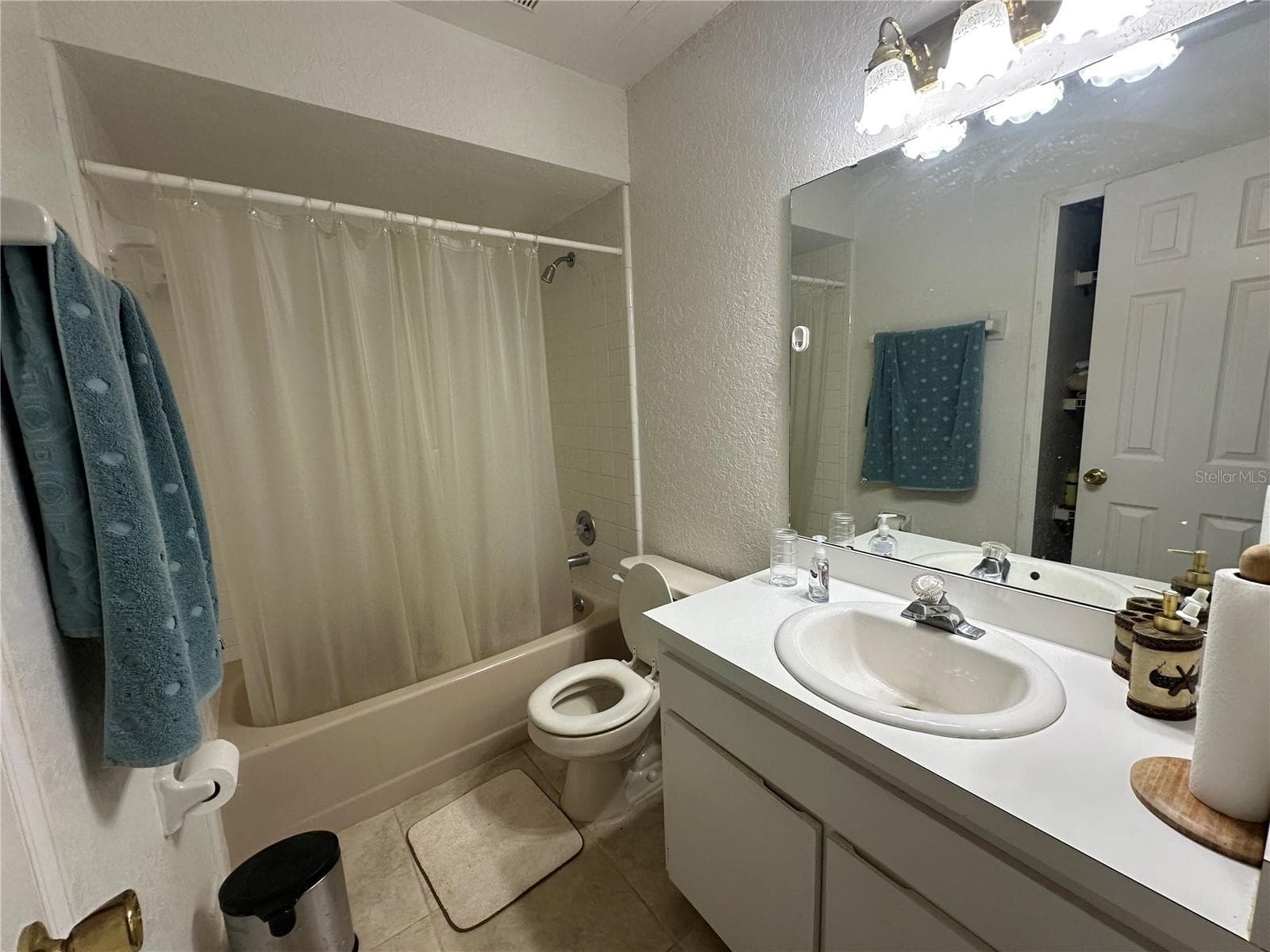 Single Family Residence at 746 MADERIA CT, KISSIMMEE, photo 29 of 32