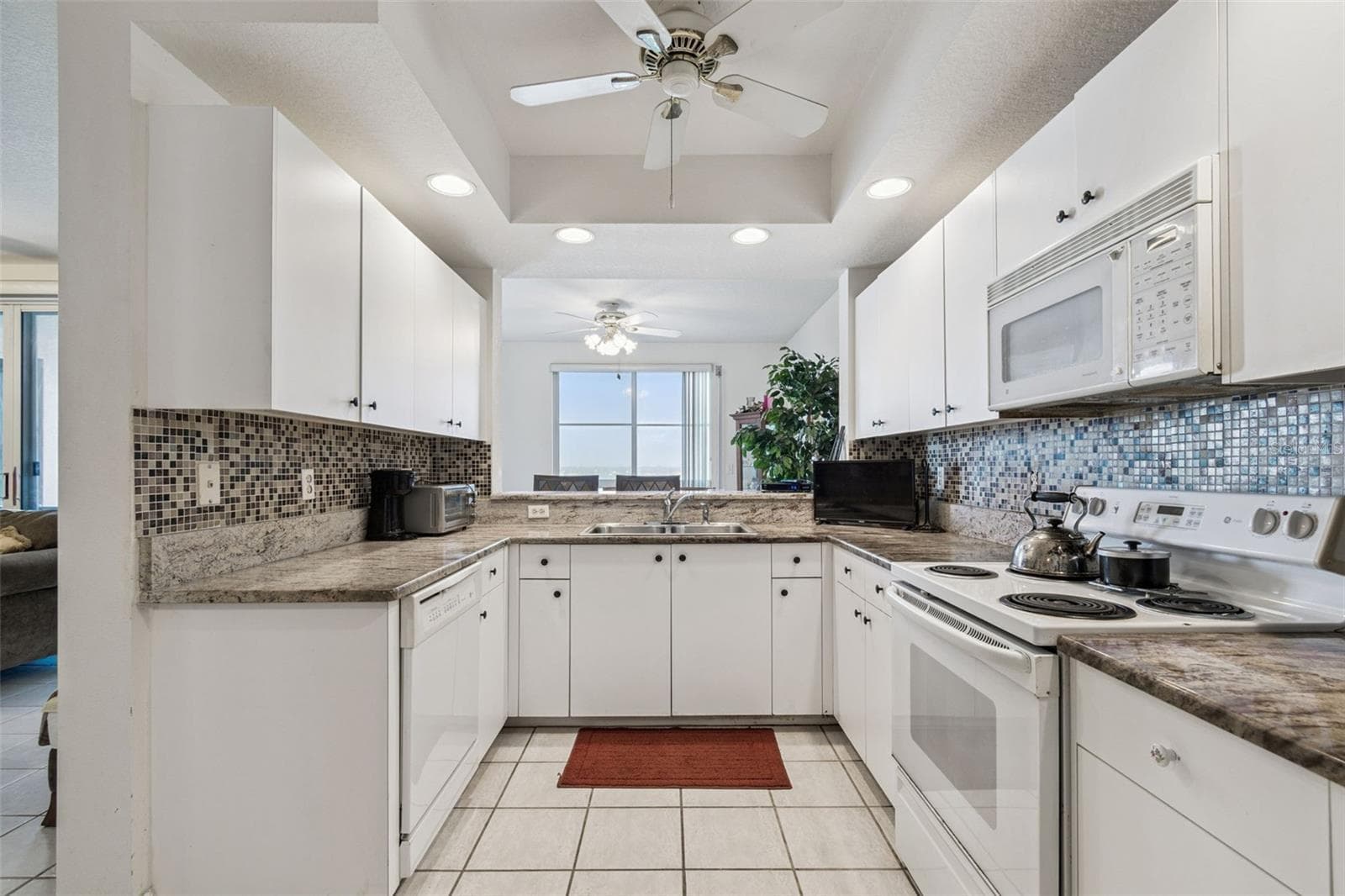 Condominium at 4991 BACOPA LN S #502, ST PETERSBURG, photo 21 of 99