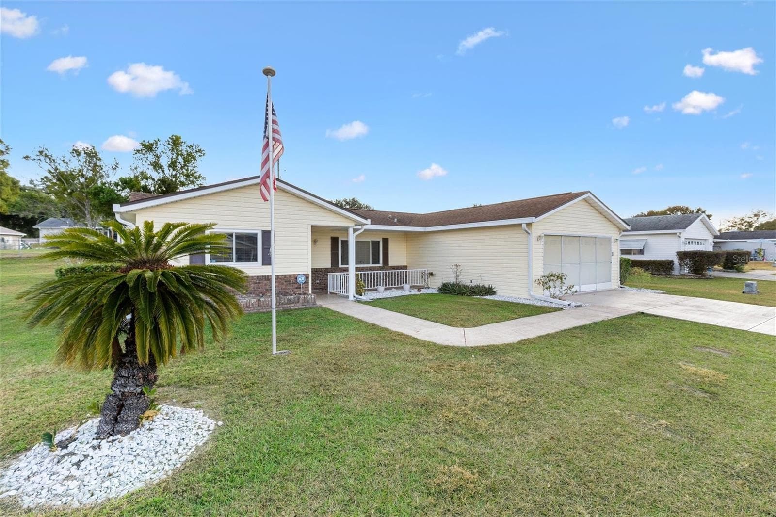 Single Family Residence at 10767 SE 174TH LOOP, SUMMERFIELD, photo 3 of 45