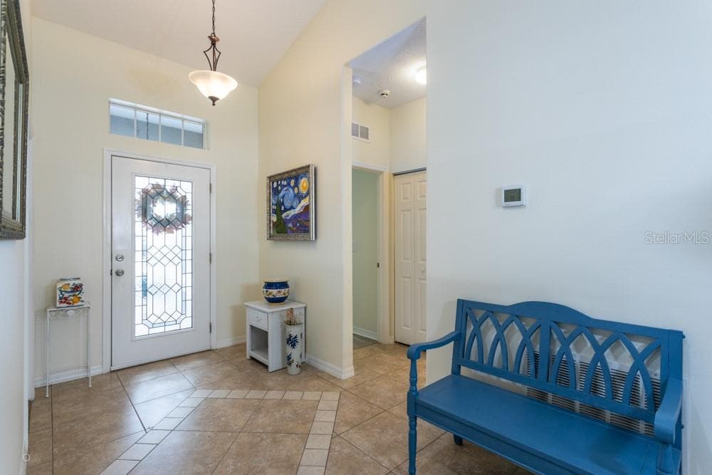 Single Family Residence at 150 W WATERSIDE PKWY, PALM COAST, photo 3 of 40