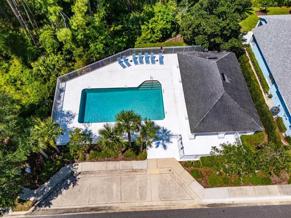 Single Family Residence at 150 W WATERSIDE PKWY, PALM COAST, photo 33 of 40