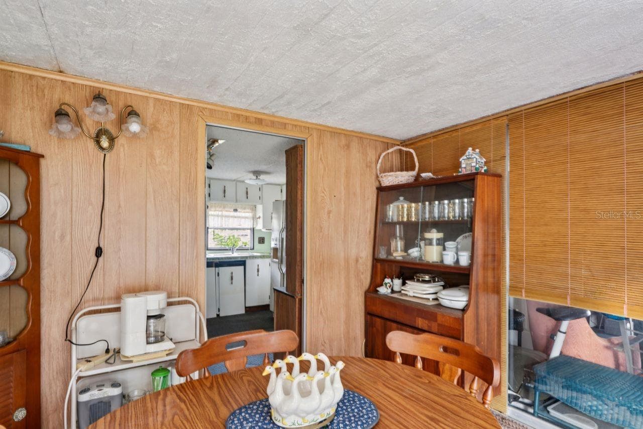Mobile Home at 9310 KIOWA DR, NEW PORT RICHEY, photo 10 of 26