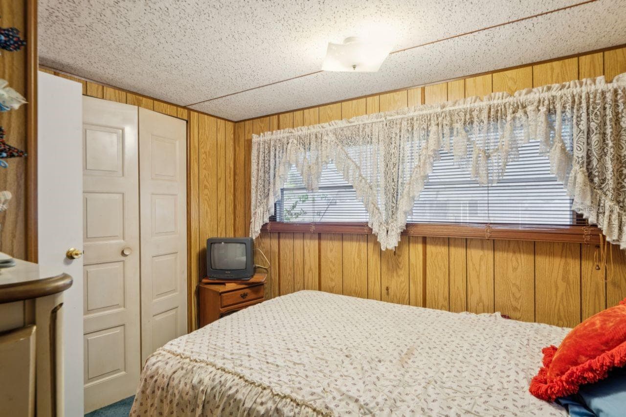Mobile Home at 9310 KIOWA DR, NEW PORT RICHEY, photo 18 of 26