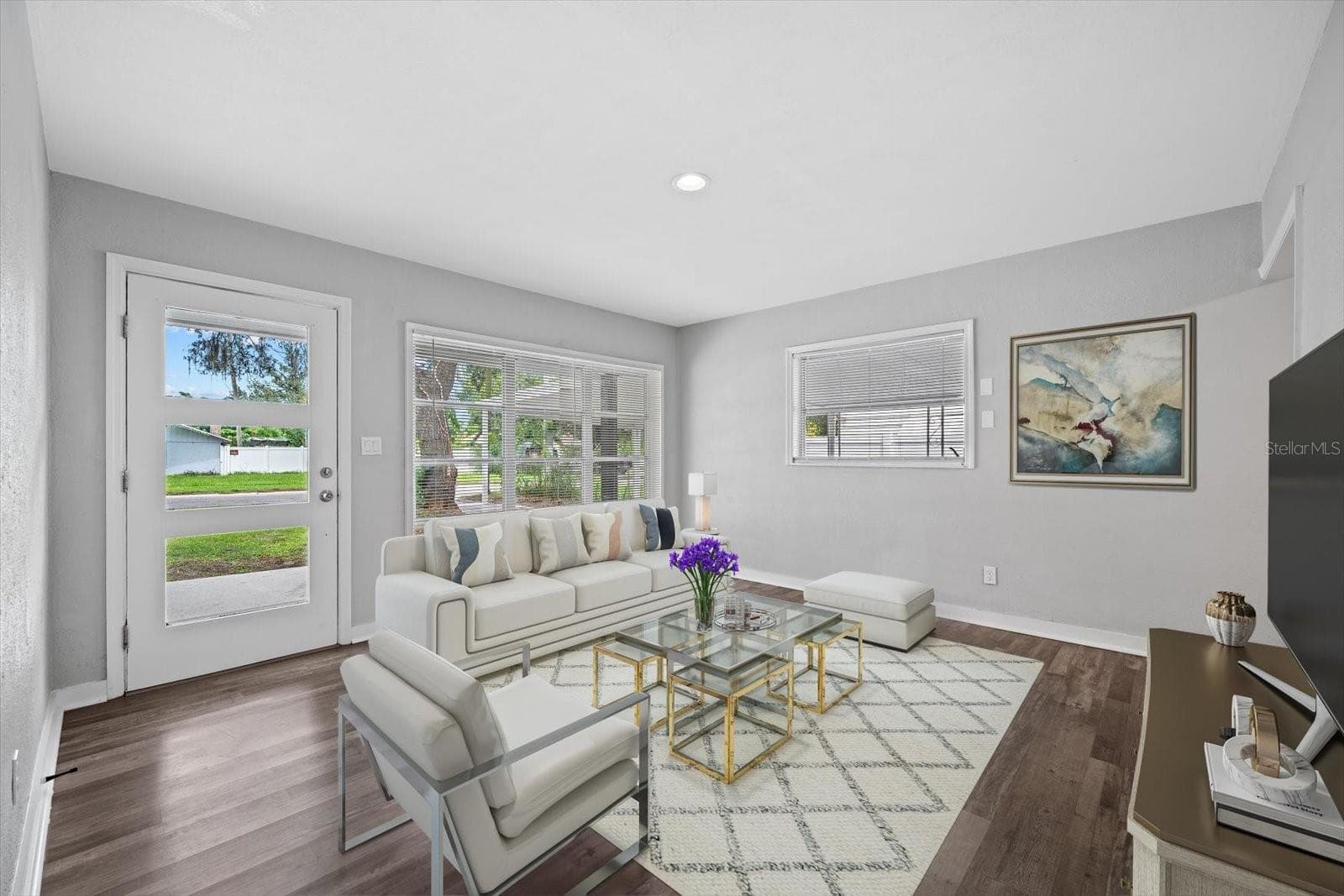 Single Family Residence at 305 E BOUGAINVILLEA AVE, TAMPA, photo 6 of 22
