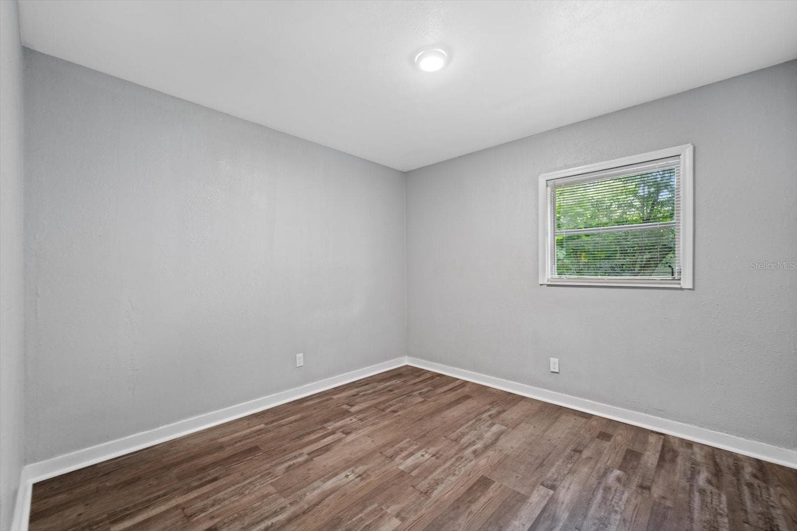 Single Family Residence at 305 E BOUGAINVILLEA AVE, TAMPA, photo 12 of 22